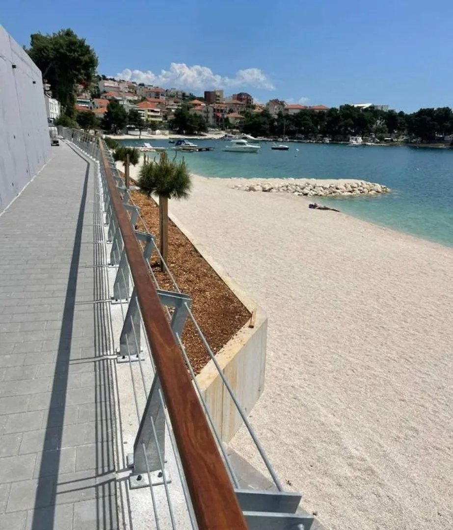 Apartment Pinocchio Traù Croazia